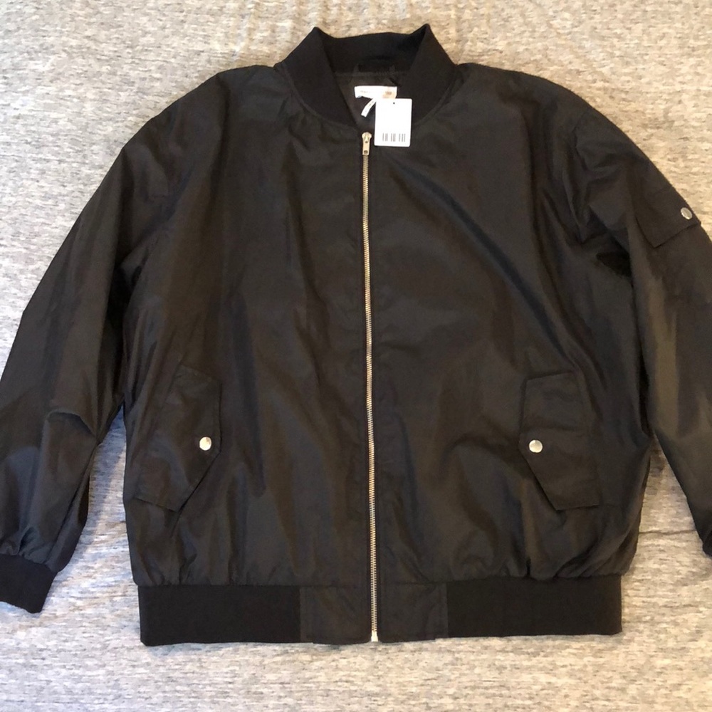 NWT black bomber jacket